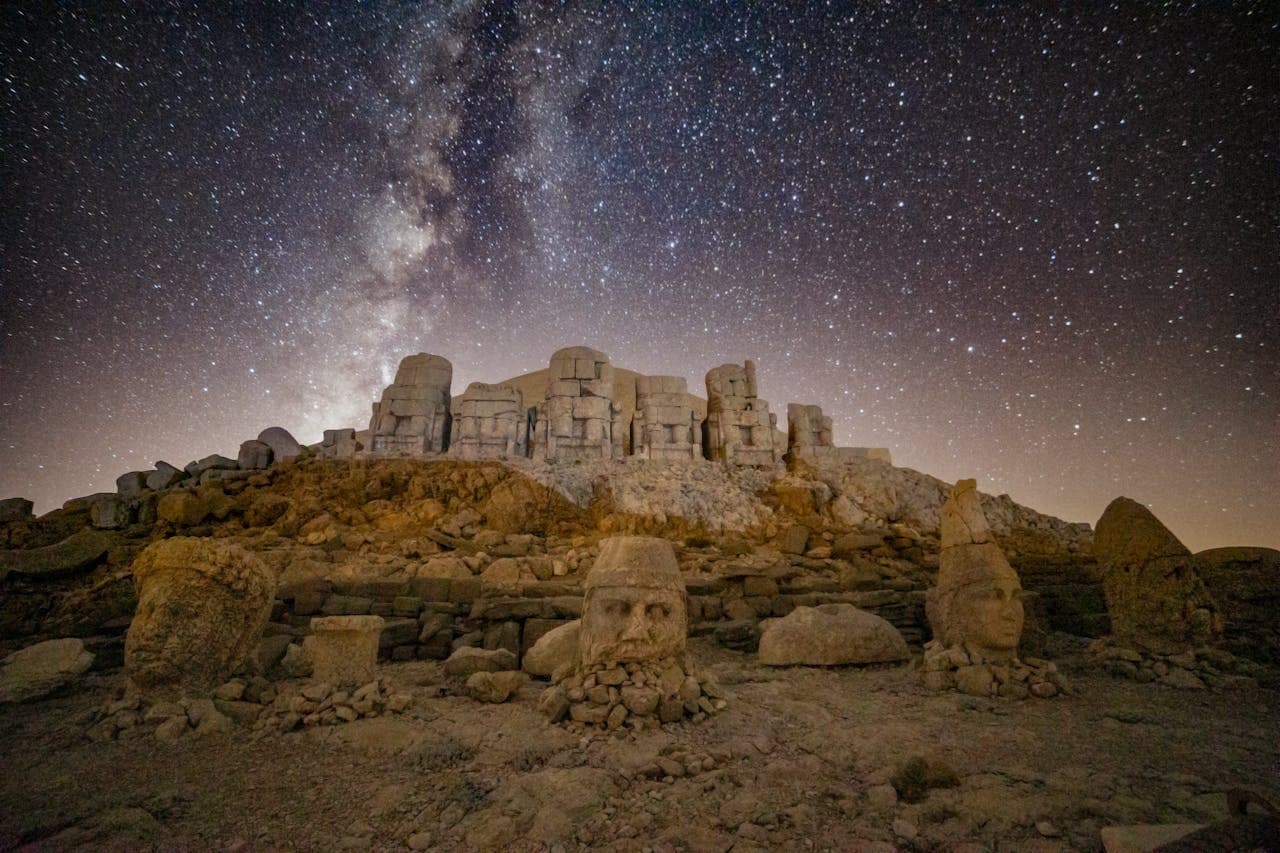 Nemrut kalnas Turkijoje